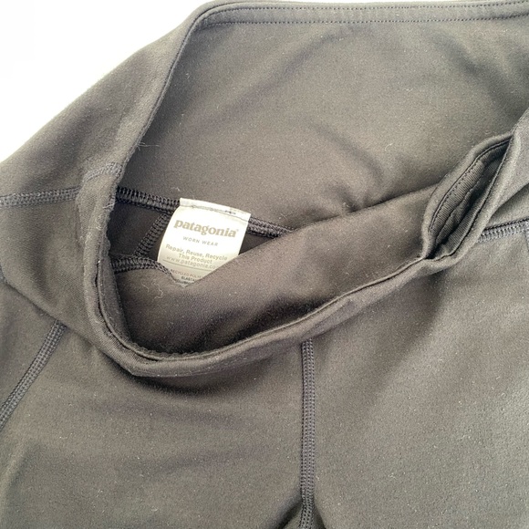 Patagonia Centered tights in Black - Picture 10 of 14